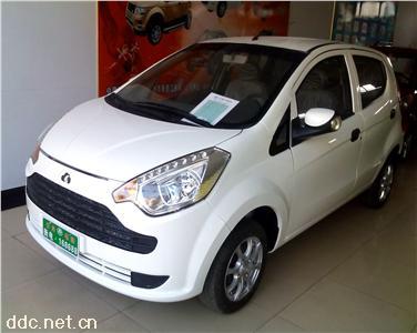  电动汽车-油电两用铁壳四轮电动车